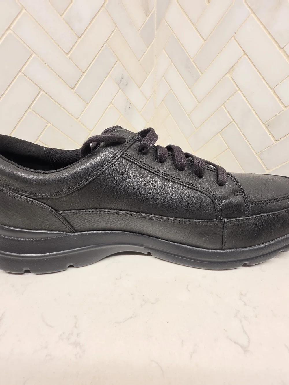 Rockport Men's Black Leather Lace-Up Comfort Oxfords